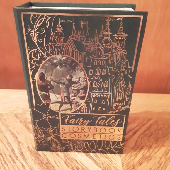 Fairy Tales StoryBook Cosmetics Robin Hood Palette - Picture 2 of 4